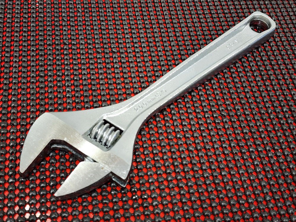 Premier series adjustable wrench
