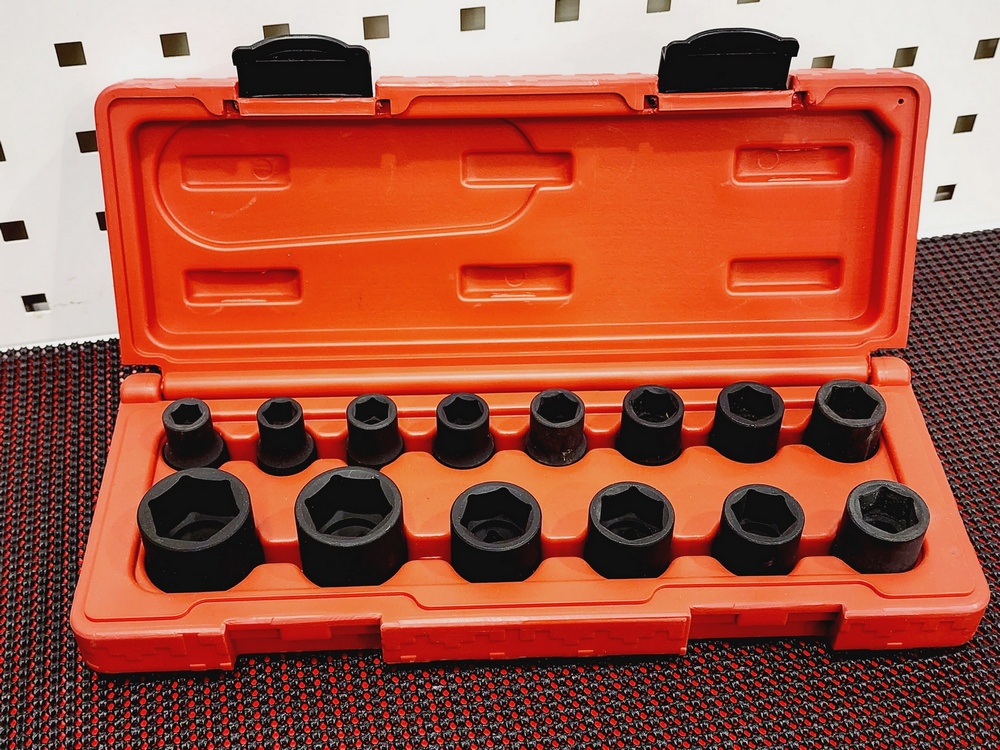 1/2" dr. Metric impact socket 14 pc set