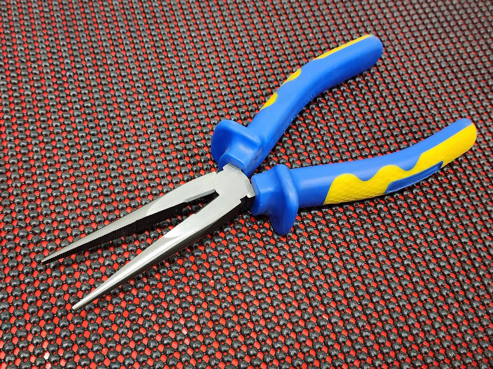 Insulated long nose pliers 8"