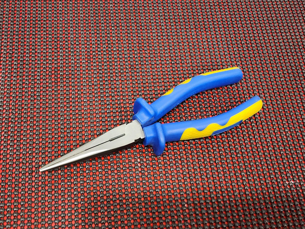 Insulated long nose pliers 8"
