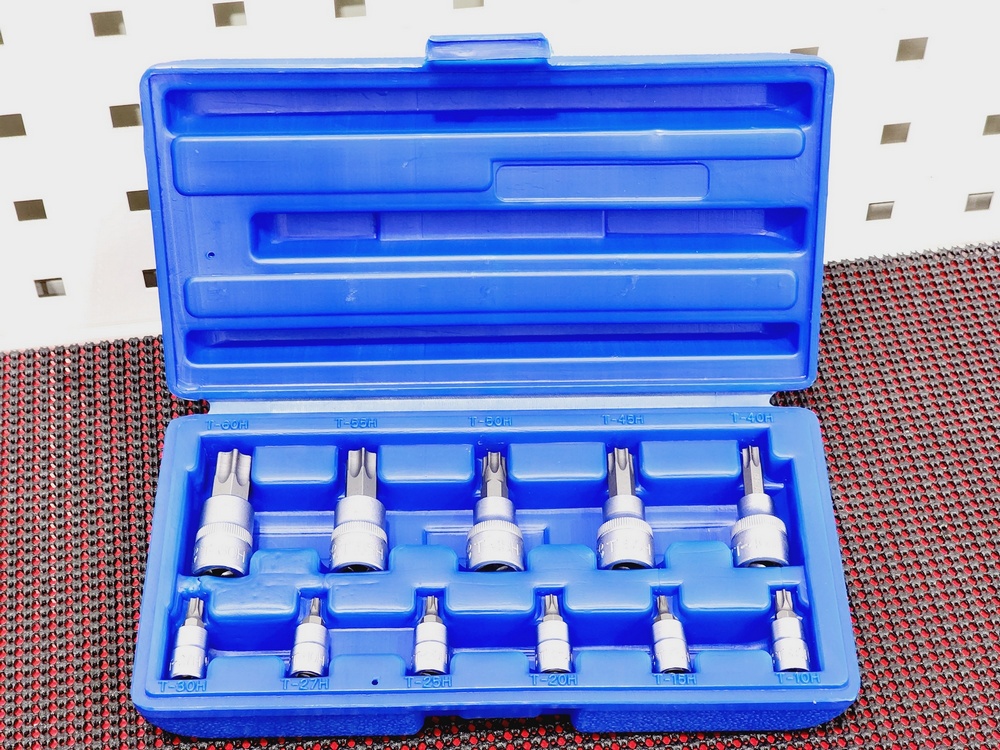 1/4 & 3/8" dr. tamper resistant torks bit socket 12 pc set