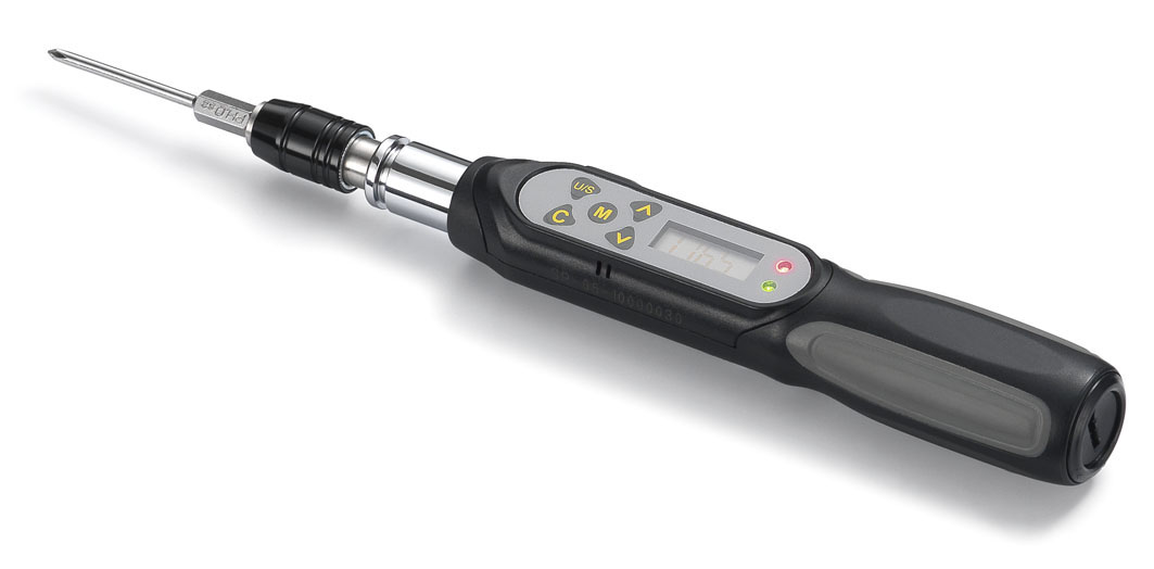 Digital screwdriver with online-calibration port