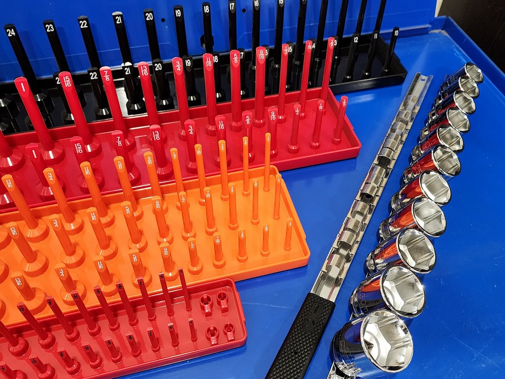 Socket holder