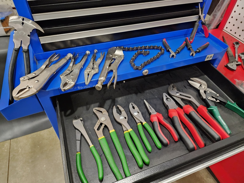 Pliers and cutting tools